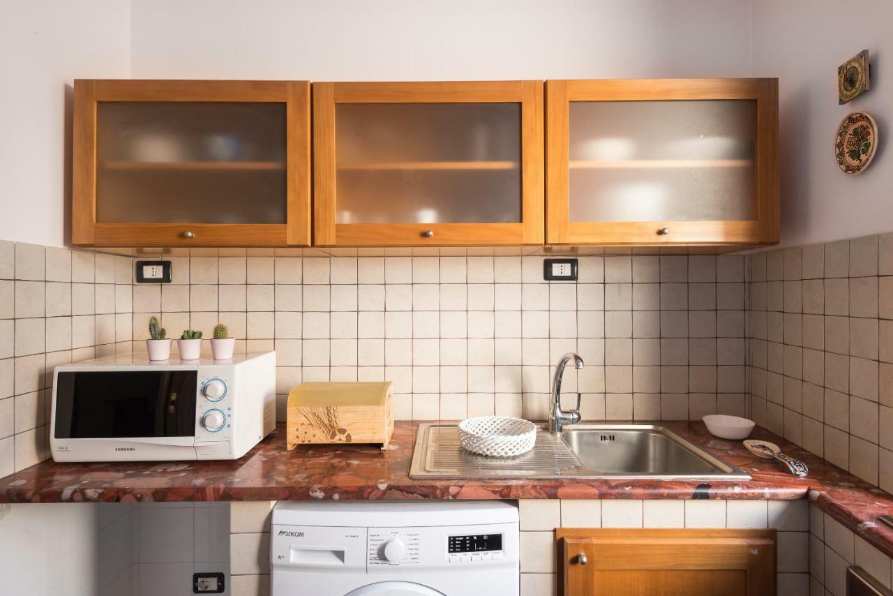 Alla Corte Del XIX Secolo Appartement Catánia Buitenkant foto