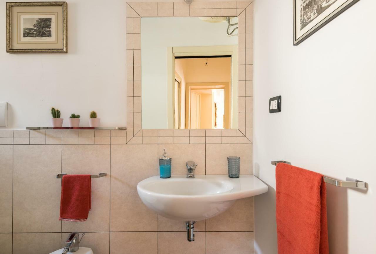 Alla Corte Del XIX Secolo Appartement Catánia Buitenkant foto